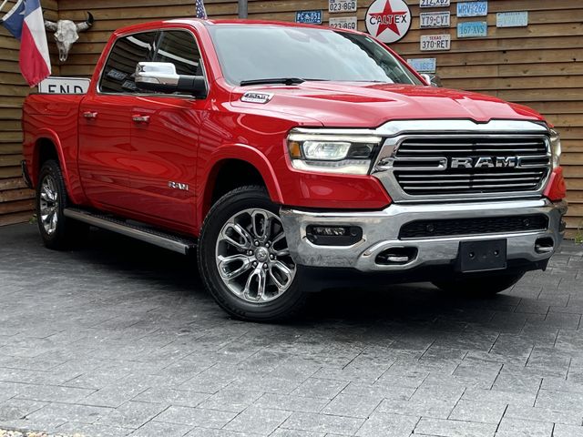 RAM 1500 Laramie Crew Cab 4×4 RAMBOX | 5.7 V8 HEMI eTorque | Flame Red | Harman Kardon | LPG Prins